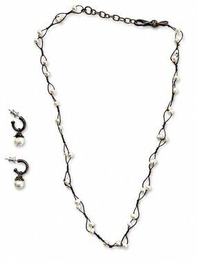 EXPRESS Faux Pearl and Wire Necklace and Earring Set